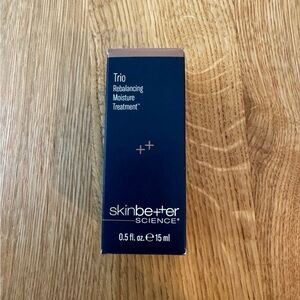 Skin better science trip rebalance moisture treatment brand new sealed 15ml